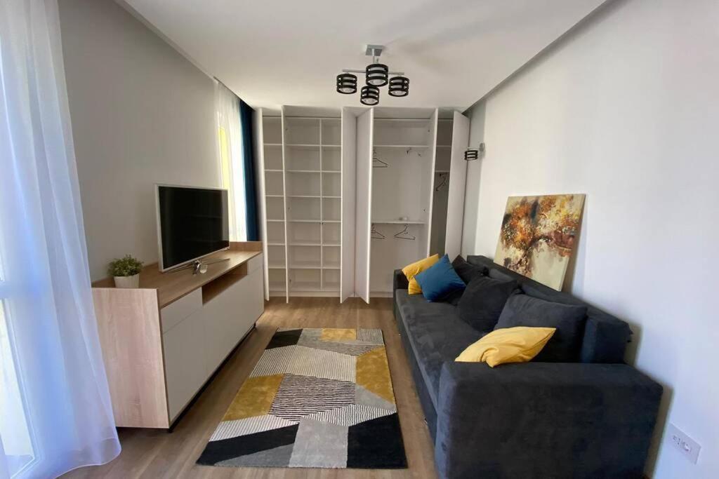 Cozy Apartment In The Business Area Of บูคาเรสต์ ภายนอก รูปภาพ